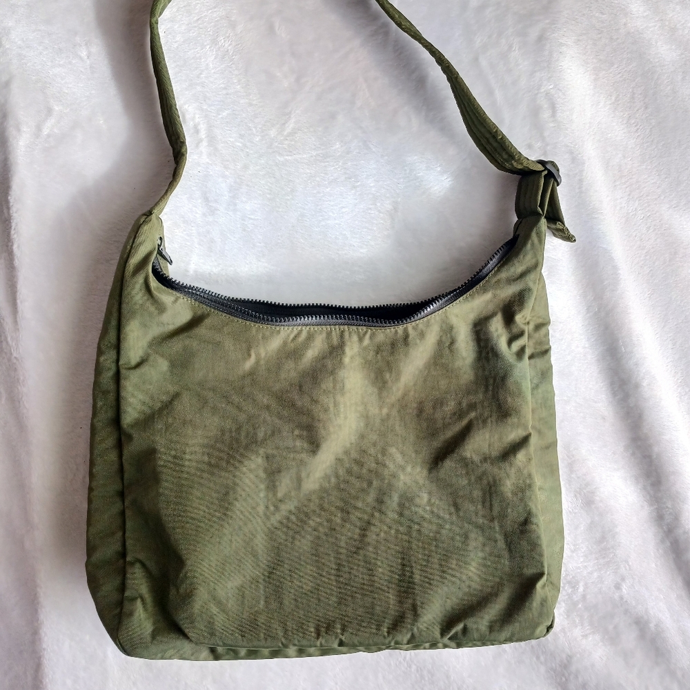 Green Nylon Travel Shoulder Bag